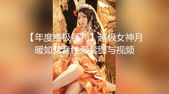  双飞极品粉穴漂亮女技师 两个无毛小骚货轮流女上骑乘大屌上肆意扭动腰肢