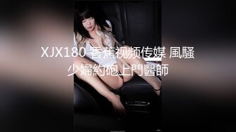 HEYZO 2438 「趣味はSEX」な女優の輪　Vol.4 – 杏紅茶々