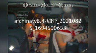 肉肉身材甜美少妇 沙发上激情大战口交舔屌翘起屁股跪着后入撞击，晃动大奶子呻吟娇喘