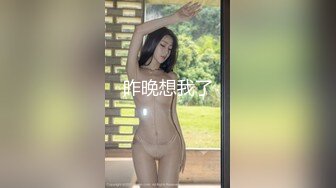 最甜美的校花【晓意】校花和完美咪咪闺蜜，超想射，极品桃子奶，少女胴体家中尽情展示，好美！ (4)