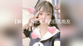 商场女厕全景偷拍来遛狗的美女还是一个无毛小嫩B