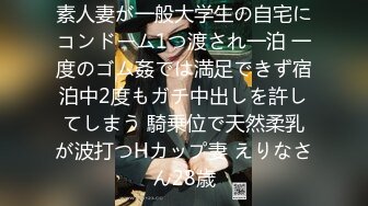 妇科医院检察室偷拍妹子脱掉内裤检查逼 男医生都会偷偷拍下来 没病人的时候就翻看手机慢慢回味