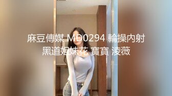 【新速片遞】  商场女厕蹲守长相精致蓝裙小美妞❤️肥嫩的馒头穴尿起来像天女散花