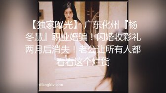 【牛仔裤性感小姐姐】情趣内裤，半脱下裤子操逼，抓起JB吸吮，扶着炮架怼小穴，上位骑乘扭腰猛坐，大屁股搞得舒服