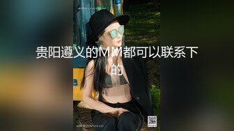   风情万种极品眼镜御姐！性感吊带丁字裤！诱惑一波再操逼，大屌深插小嘴，骑乘位扭动细腰