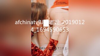 【新片速遞】2022-4-27【持无套内射】深夜再超站街女，肉丝骚熟女，带到小房间直接开操，张开双腿怼着骚穴猛干