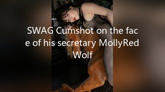 SWAG Cumshot on the face of his secretary MollyRedWolf